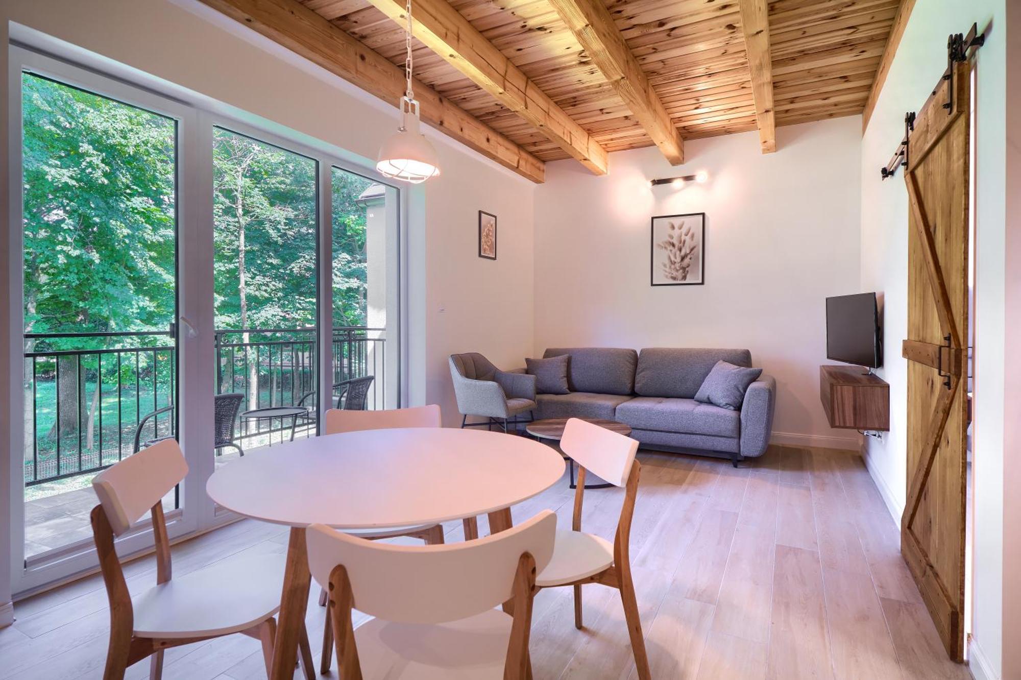 Apartamenty 7 Debow Pleśna Kültér fotó