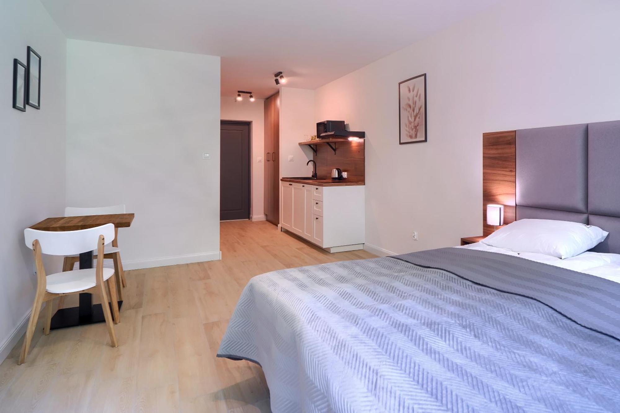 Apartamenty 7 Debow Pleśna Kültér fotó